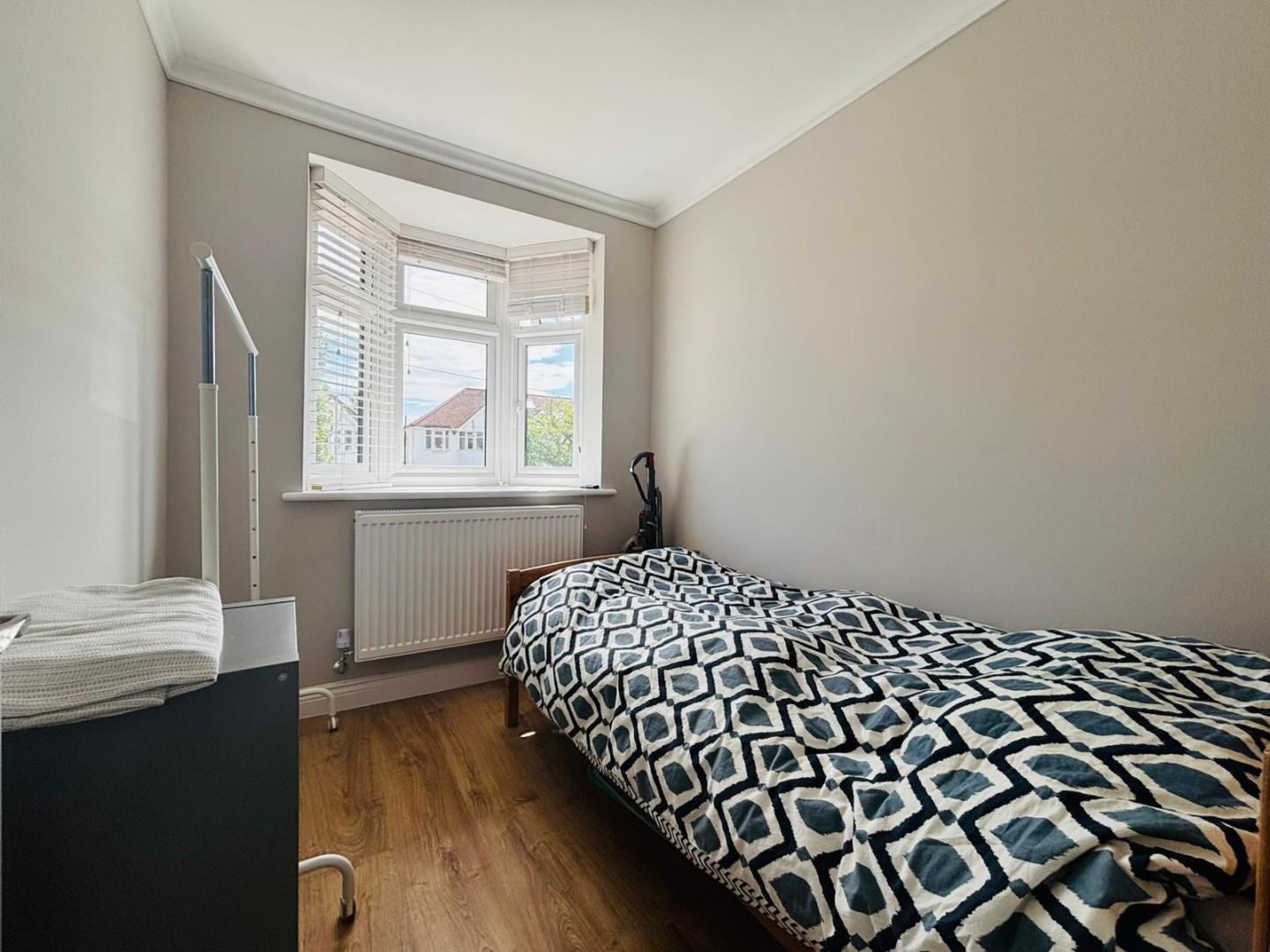 Stoneyfields Lane, Edgware, HA8, Edgware
